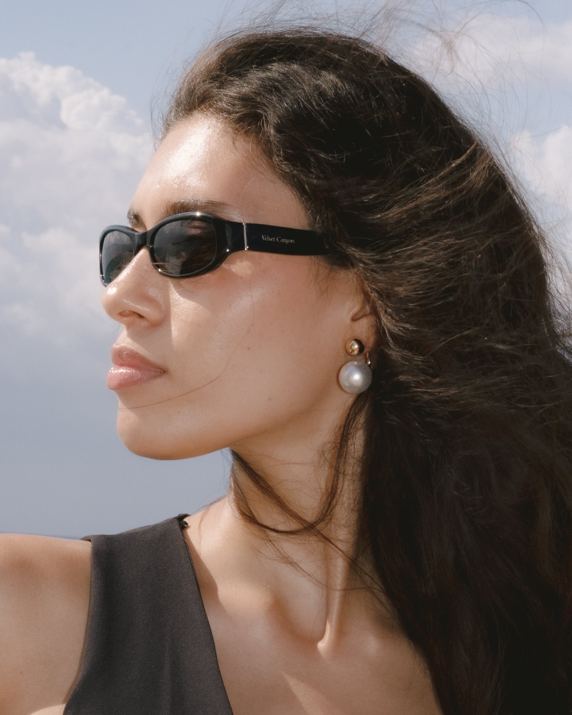 小物 Velvet canyon sunglasses Zou Bisou' in Black — Velvet Canyon Eyewear
